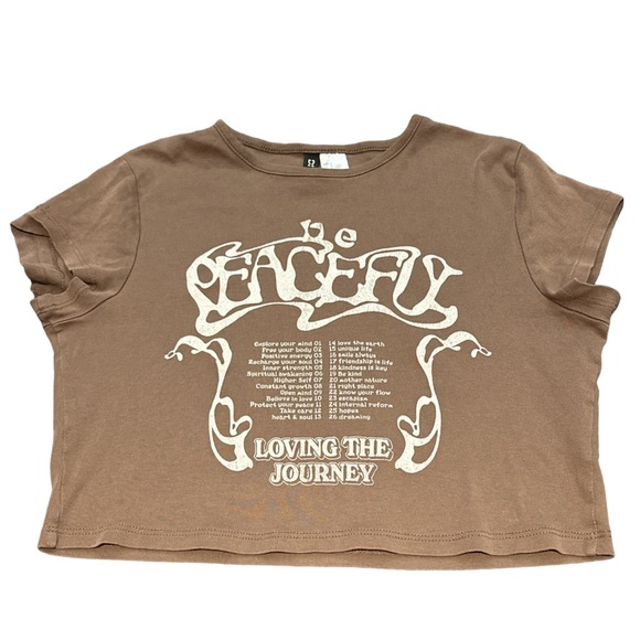 H&M women's brown and white "be peaceful" graphic cropped tee, size small. - Picture 1 of 3